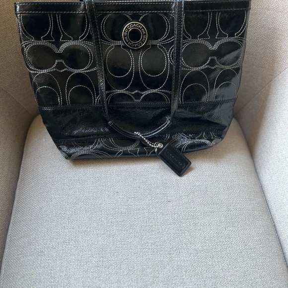 Coach Glossy Black Signature Tote - Picture 1 of 3